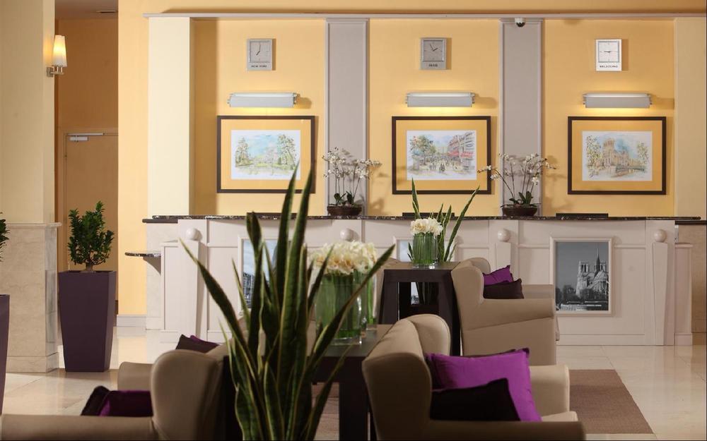 L'elysée Val D'europe Hotel