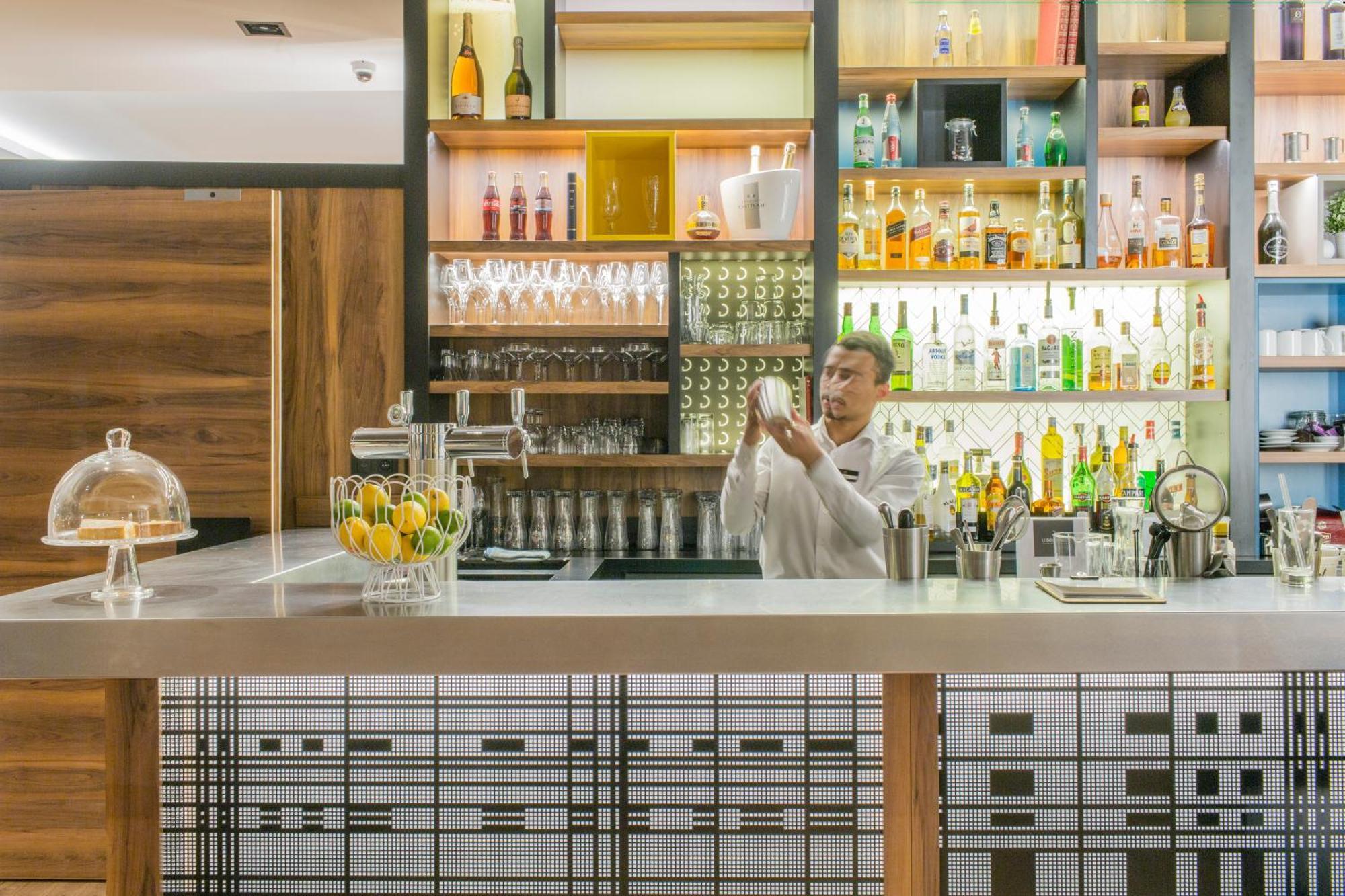 L'elysee Val D'europe Hotel 4*